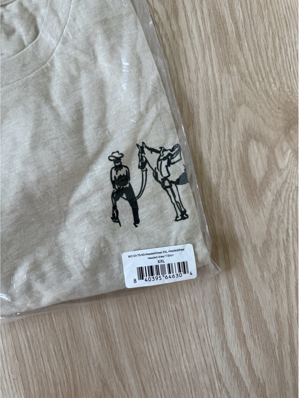 Poncho Outdoors Men’s T-Shirt Size Medium Xxl Nib Headed West Graphic Cowboy — image 4 of 5